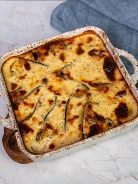 Tex-Mex chicken tortilla cups filled with chicken, cheese, and toppings