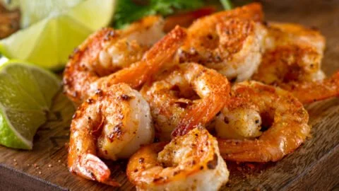 Reheating shrimp using three easy methods for delicious results.